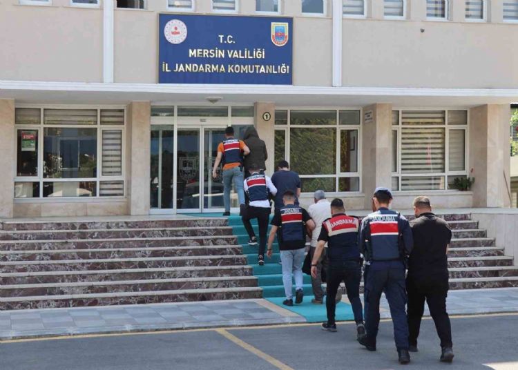 Mersin’de yasa dışı bahis operasyonu: 5 gözaltı