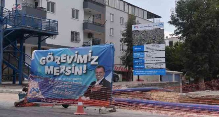 Mersin'de mahallelerin altyapısı yenileniyor