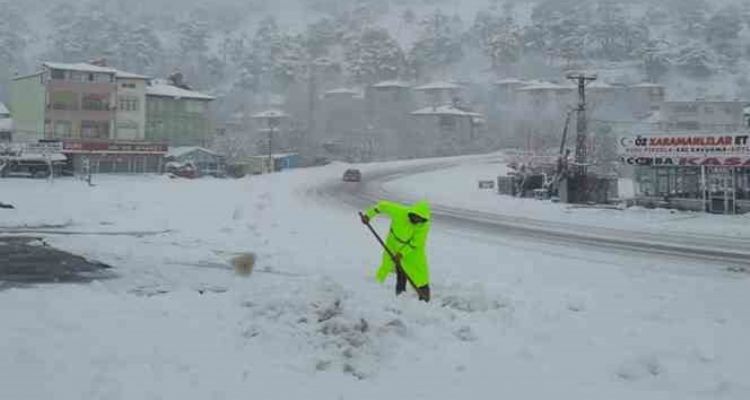 Sertavul geçidi trafiğe kapatıldı