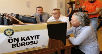 ŞEHİT YÜZBAŞININ ANNESİ 37 YIL SONRA HAYALİNE ULAŞTI