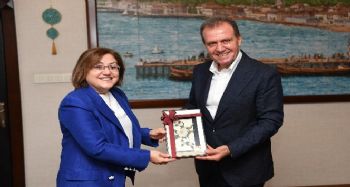 Başkan Seçer, Fatma Şahin'i ağırladı
