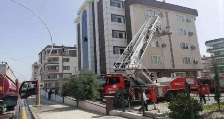 Tarsus'ta öğrenci yurdunda yangın