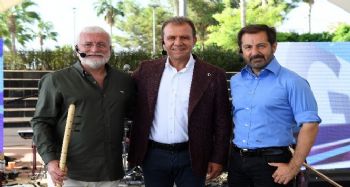 Başkan Seçer: "Mersin hem sanatın hem de sanatçının kenti olsun istiyoruz"