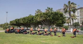 Mersin Büyükşehir Belediyesi, 106 yeni çim biçme makinesi aldı