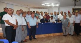 DİNÇER: ESNAF CAMİASI, DARBE GİRİŞİMİNE KARŞI DİMDİK AYAKTA DURDU