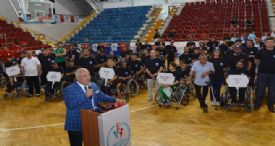 ENGELLİ BASKETBOLCULARIN PLAY-OFF MÜSABAKALARI MERSİN'DE BAŞLADI
