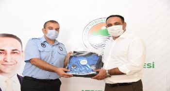 Toroslar zabıtasının üniformaları TORTEK atölyelerinde üretiliyor