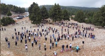 Mersin'de Yörükler yağmur duasına çıktı