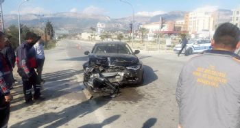 MAKAM ARACI KAZA YAPTI, BELEDİYE BAŞKANI VE 3 KİŞİ YARALANDI