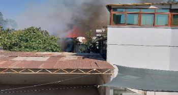 Tarsus'ta tarihi evde yangın