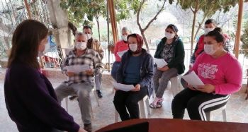 MEÜ Hemşirelik Fakültesi öğrencileri, ülkenin dört bir yanında halkı bilgilendiriyor