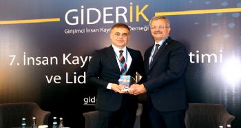 GİDERİK'TEN MERSİN GİAD'A ÖDÜL