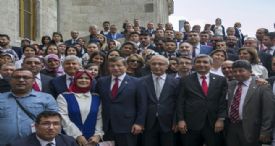 LÜTFİ ELVAN: HEDEFİMİZ 2019’DA AÇIK ARA BİRİNCİ OLMAKTIR