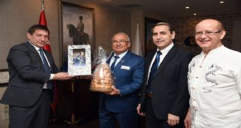 AZNAKAY HEYETİ’NDEN BAŞKAN KOCAMAZ’A ZİYARET