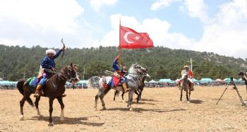 KARBOĞAZI ŞÖLENİ MUHTEŞEM 2 KONSERLE SONA ERDİ