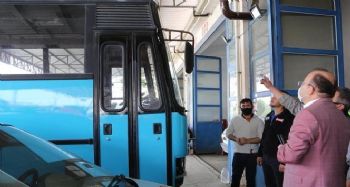 Engelli öğrenciler için hurda otobüsler kafeteryaya dönüştürülüyor