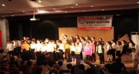KÜÇÜK ÖĞRENCİLER “HABABAM SINIFI” İLE COŞTU
