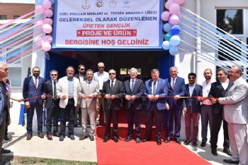 MTOSB'DE 'ÜRETEN GENÇLİK PROJE SERGİSİ' YAPILDI