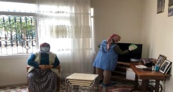 Akdeniz Belediyesi, yaşlı, engelli ve kimsesizlerin yanında olmaya devam ediyor
