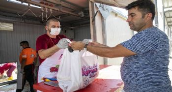 Büyükşehir Belediyesi mezbahanelerinde ilk gün 4 bin 279 kurban kesildi