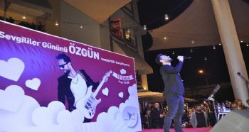 FORUM MERSİN’DE ROMANTİZM RÜZGARLARI ESTİ