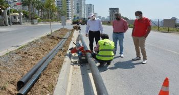 Mersin’de refüjdeki çiçek ve ağaçlar uydu bağlantılı sistemle sulanacak