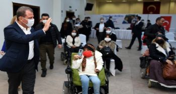 Başkan Seçer, engelli dernekleri yöneticileriyle buluştu