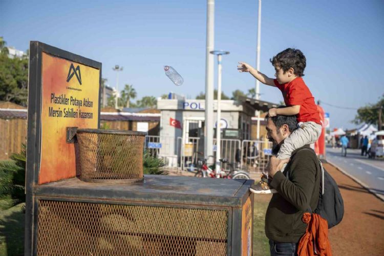 ‘Plastiksiz Mersin Sahilleri’ projesi ile 10 ayda 1 ton plastik toplandı