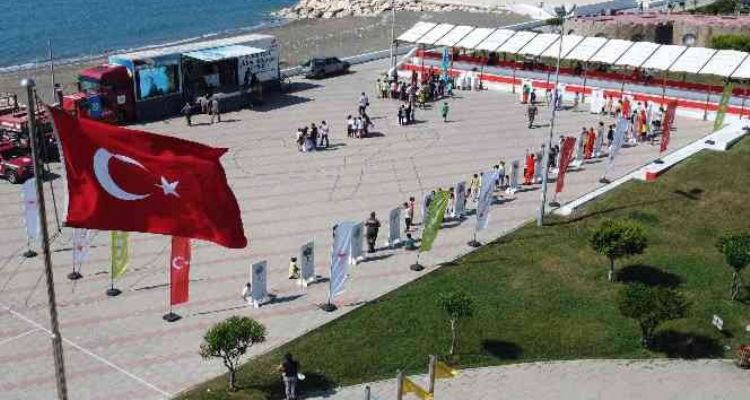 "Yeşil Vatan Tırı", ormanı öğrencilerin ayağına getirdi