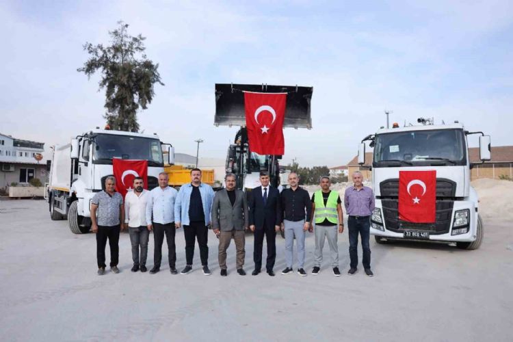 Akdeniz Belediyesi araç filosunu güçlendirdi