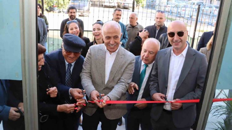 Toros Üniversitesi’nde Gülüm Özveren Sanat Galerisi açıldı