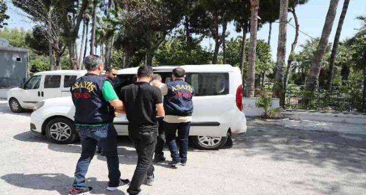 Fuhuş operasyonunda 2 kişi tutuklandı