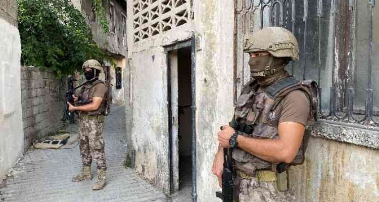 PKK'nın ilk eyleminin yıl dönümünde ortalığı karıştıracaklara şafak operasyonu