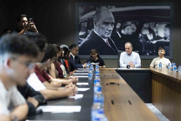 Başkan Seçer: Sizler Mersin’i markalaştıracak gençlere örneksiniz