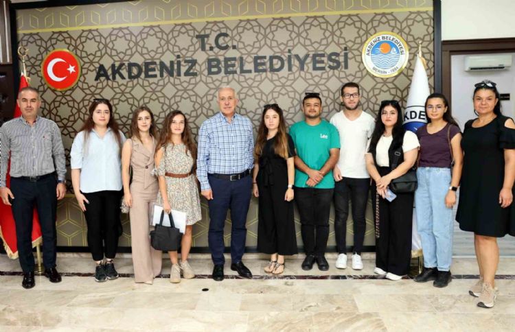 Akdeniz Belediyesinin meslek kursları iş sahibi yapıyor