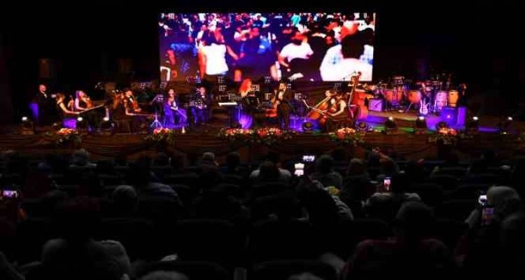Kent Orkestrası müzik ziyafeti verdi