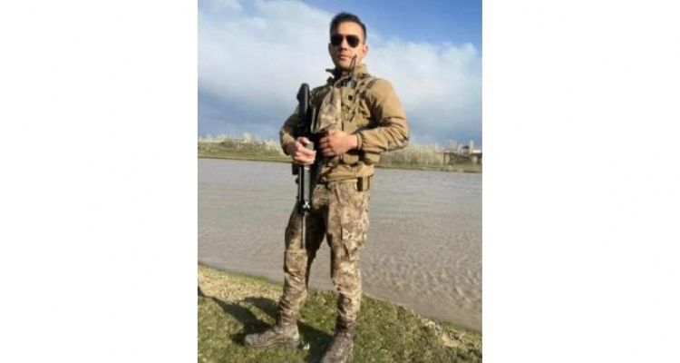 Özel Harekat Polisi merdivenden düşerek hayatını kaybetti