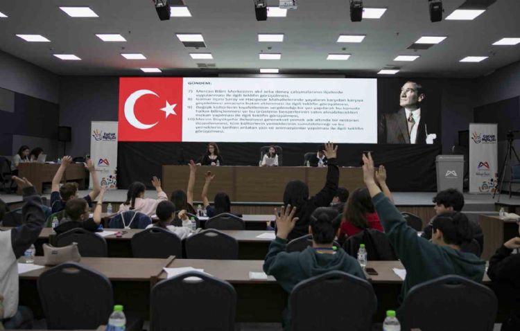 Mersin Çocuk Meclisi geleceğin kentini şekillendiriyor