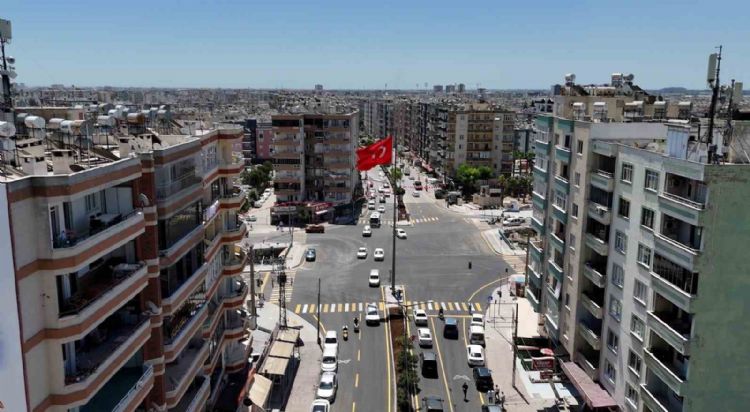 Tarsus Cetvel Köprüsü Kavşağı yenilendi