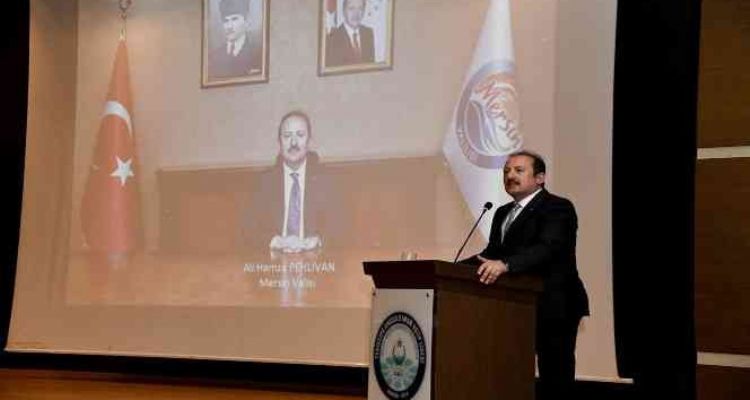 Vali Pehlivan: “Vali de marangoz da olsanız mesleğinizi hakkını vererek yapmalısınız”