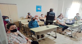 Mersin'de ‘En İyi Narkotik Polisi Anne’ projesi eğitimleri sürüyor