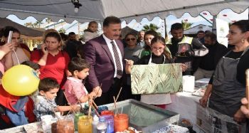 NARENCİYE FESTİVALİ'NE TOROSLAR DAMGASI