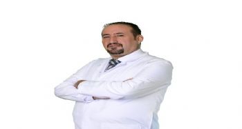 Uzm. Dr. Bolat'tan ailelere uyarı: “Çocuklarda yaz ishaline kusmanın eşlik etmesi tehlikeli”