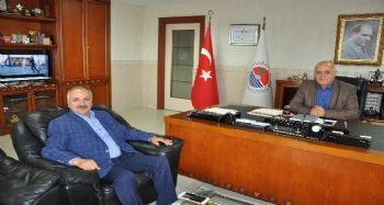 DİNÇER’DEN MTSO’NUN YENİ BAŞKANLARINA TEBRİK ZİYARETİ