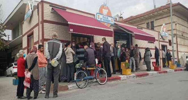 Tarsus'taki 'Et Market'te zam uygulanmayacak