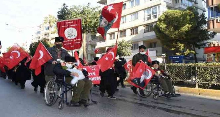 Tarsus'un kurtuluşunun 100. yılı coşkuyla kutlandı