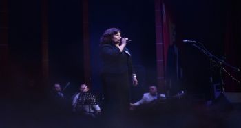 Mersin'de Gülşen Kutlu konseri