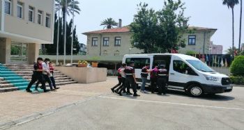 Mersin'de terör örgütünün propagandasını yapan 4 kişi yakalandı