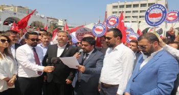 MERSİN’DE İSRAİL KATLİAMI PROTESTO EDİLDİ