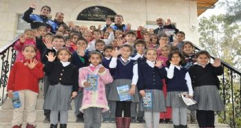 ÖĞRENCİLER GÜVENLİ İNTERNET KONUSUNDA BİLGİLENDİRİLDİ